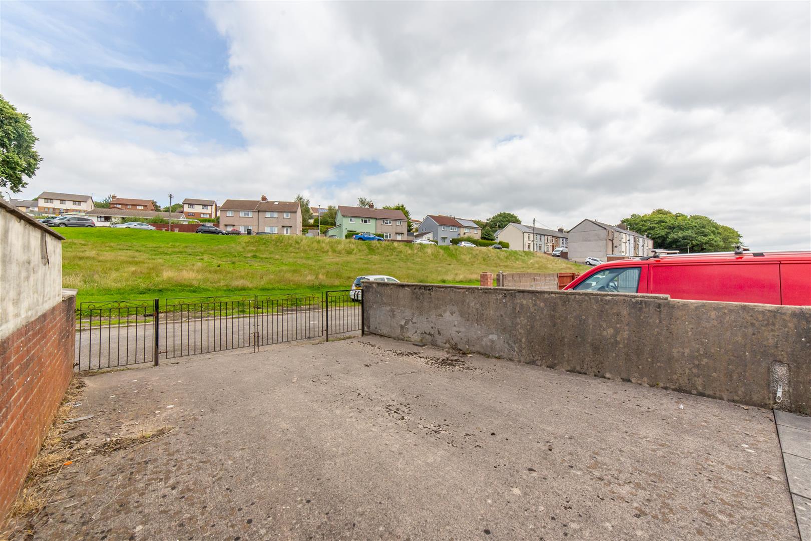 Cwmavon Road, Blaenavon, Pontypool One2One Estate Agents